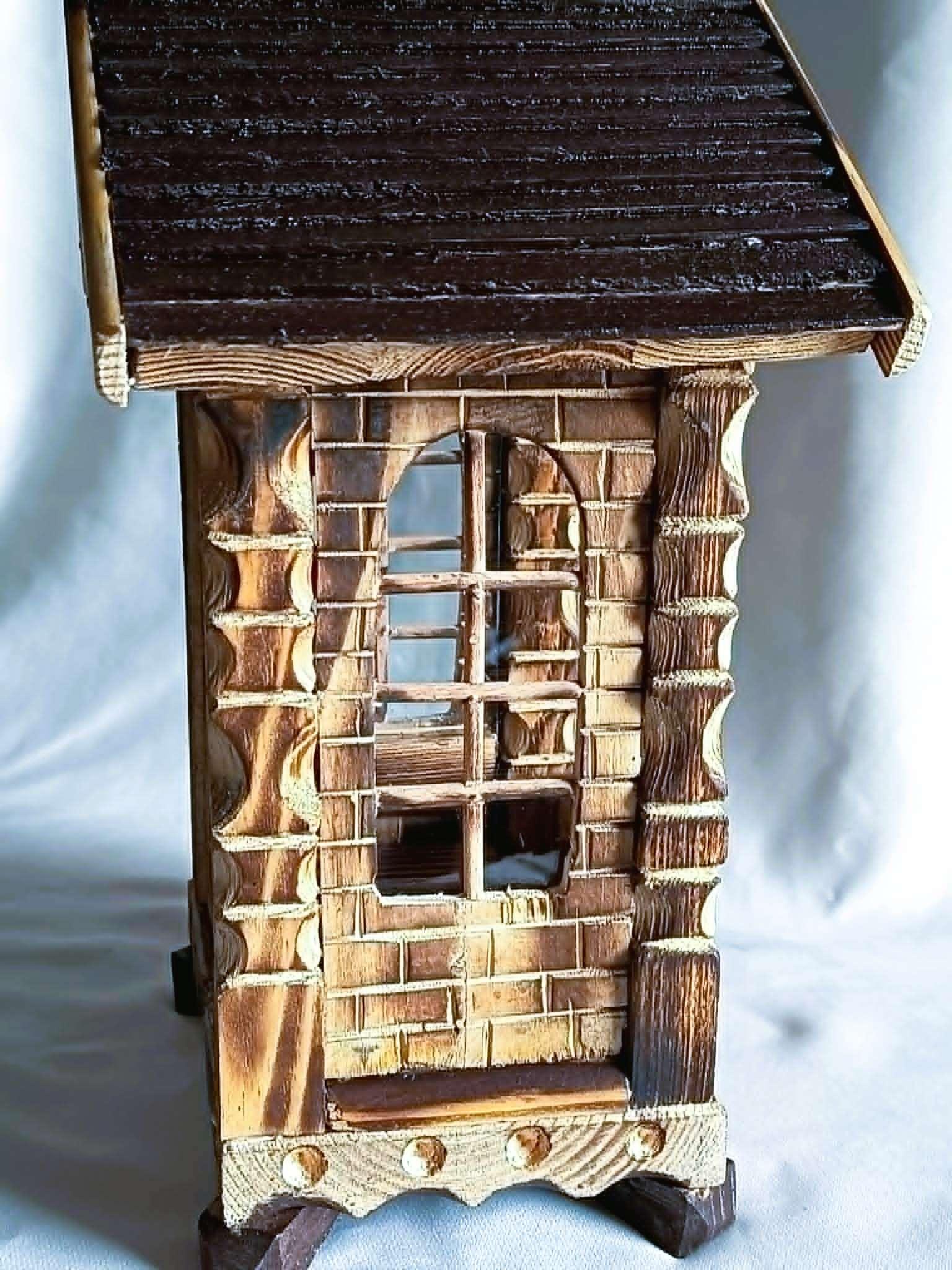 Drewniana, rustykalna kapliczka z oknami #3 / Wooden, rustic shrine with windows #3 2