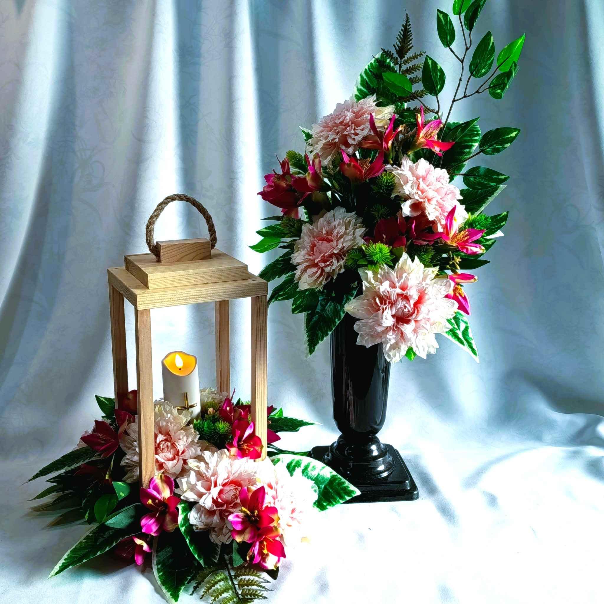 Zestaw nagrobny z latarnią i światłem / Grave set with lantern and light #KNG028 0