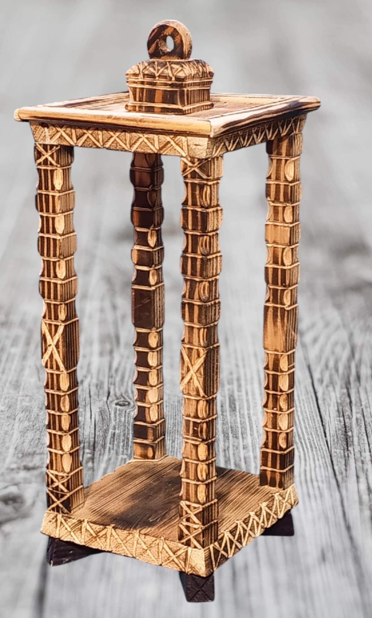 Drewniana latarnia - 1 4