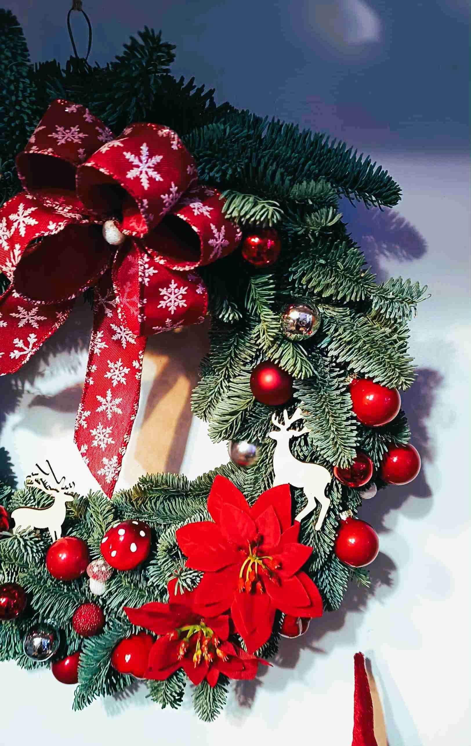 Wianek Świąteczny z żywej jodły nobilis 4