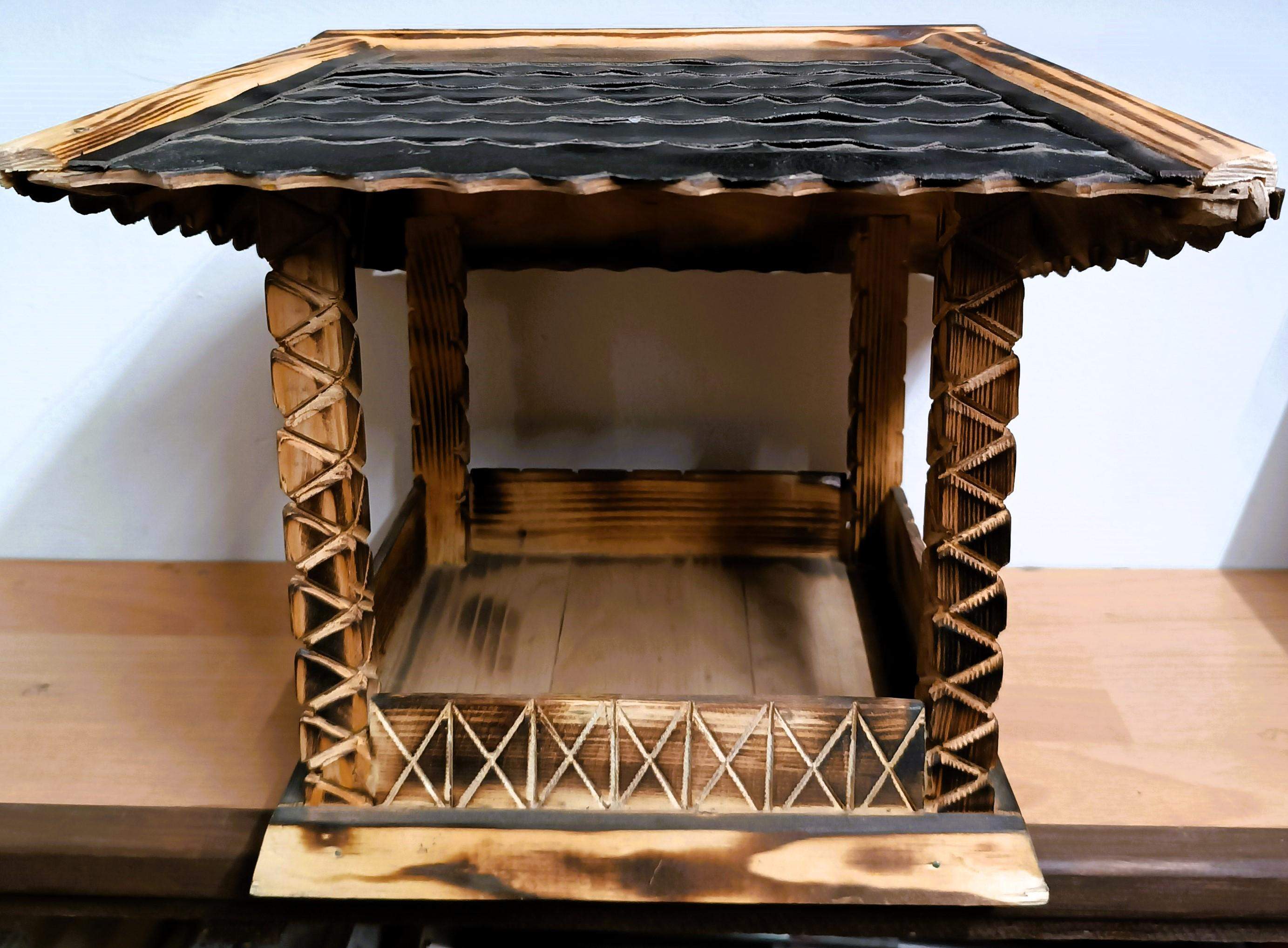 Drewniany, ręcznie wykonany karmnik dla ptaków /Handmade wooden bird feeder . #RZD001 0
