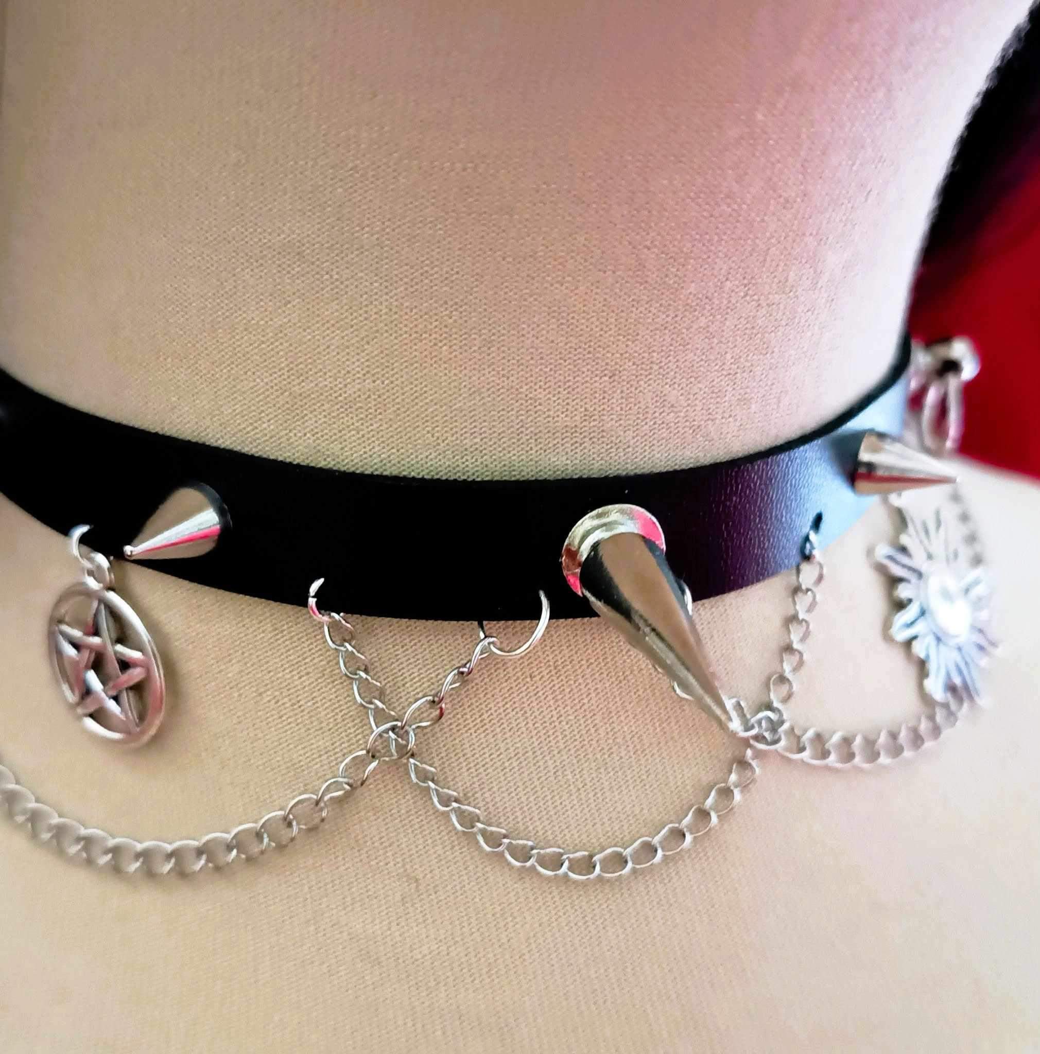 Gotycki choker z zawieszkami mix #0026 2