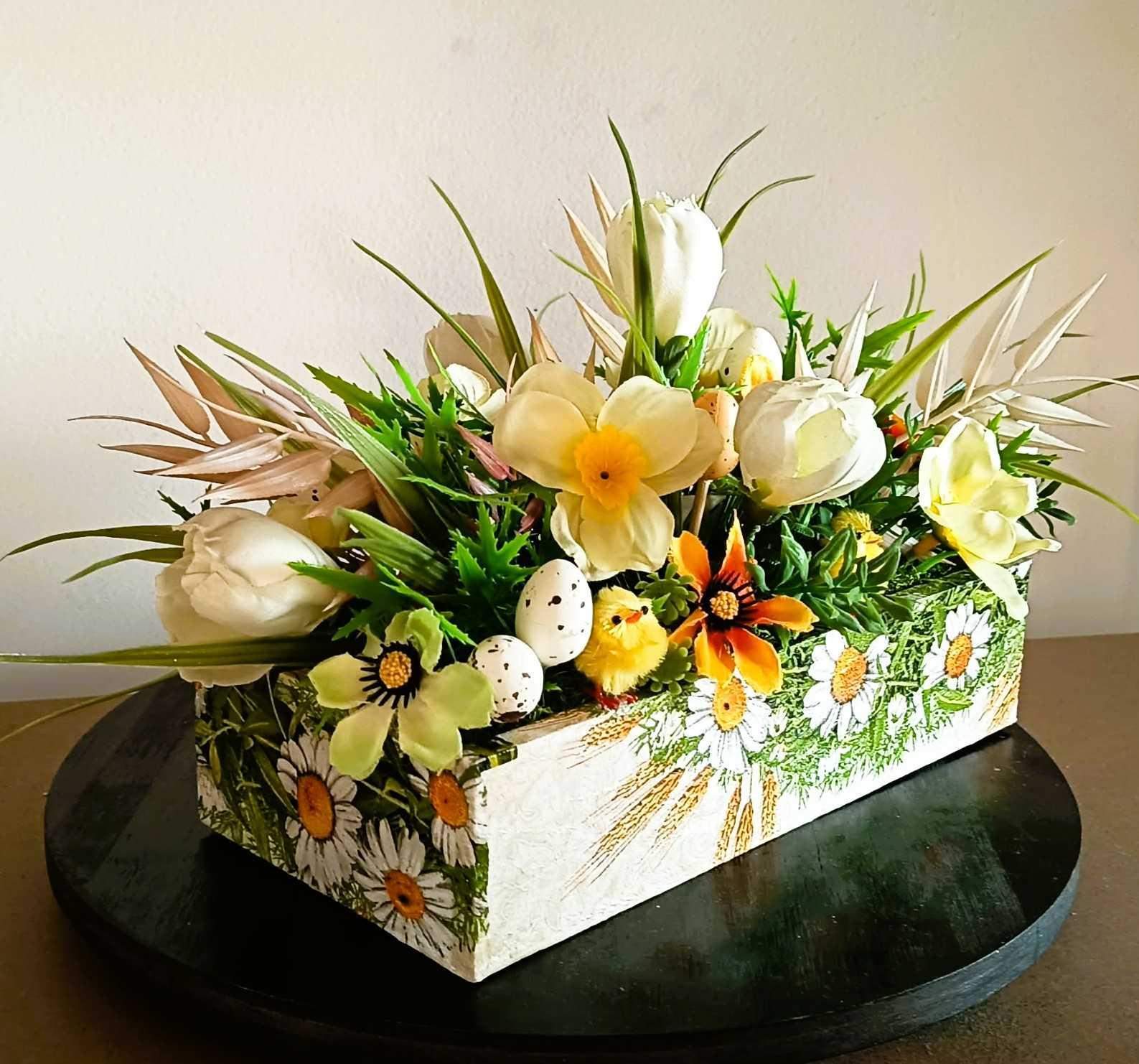 Dekoracja Wielkanocna w skrzyneczce #DW009 1