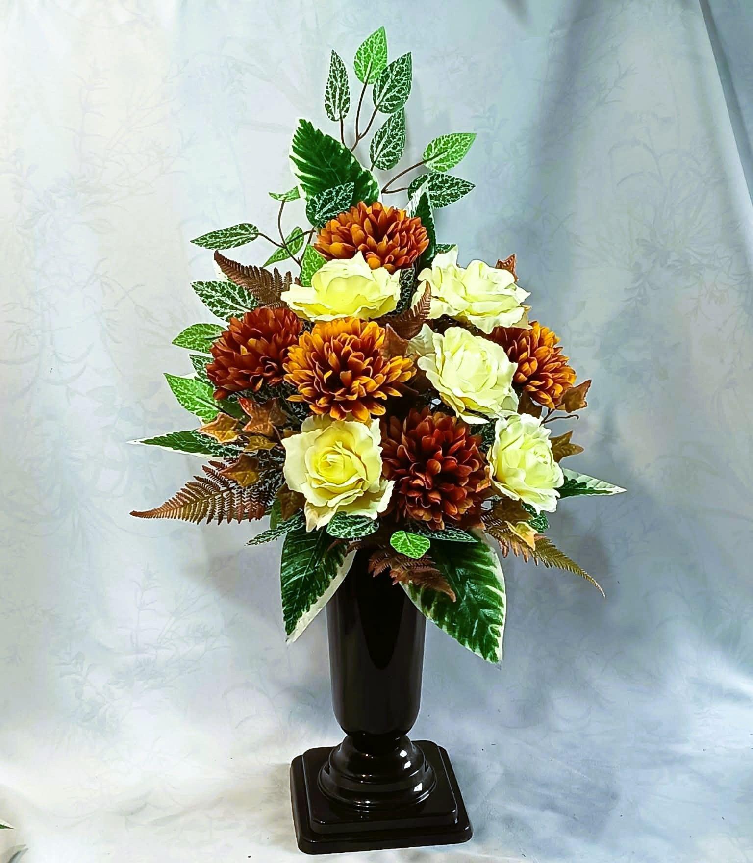 Zestaw nagrobny chryzantemy i róże / Grave arrangement: chrysanthemums and roses #KNG034 6