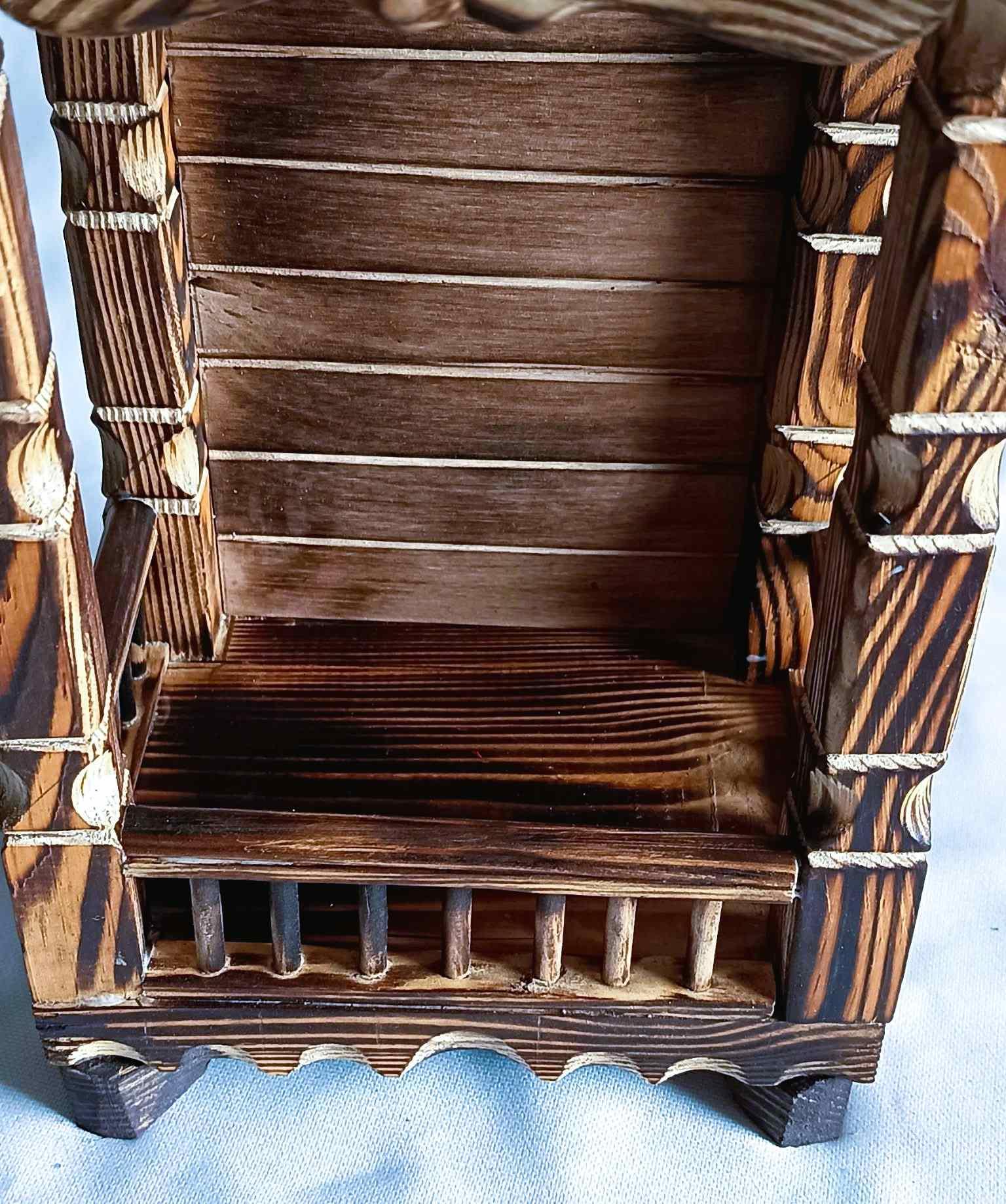 Unikatowa, drewniana kapliczka #4 / A unique wooden shrine #4 3