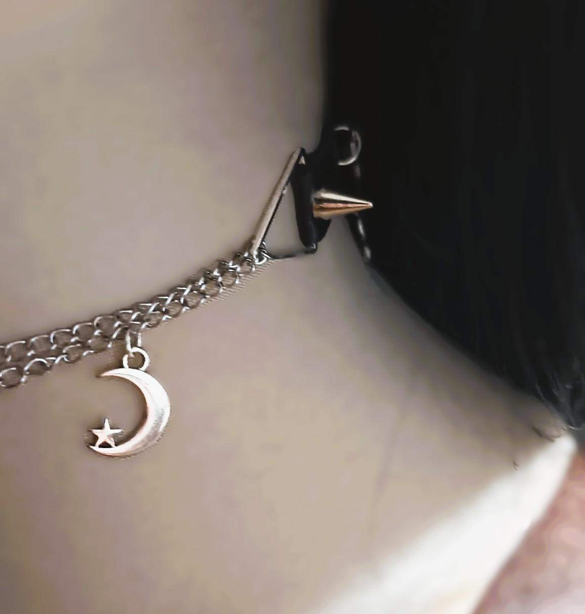 Choker w stylu gotyckim - serce w płonieniach , księżyce i węże#0023 3