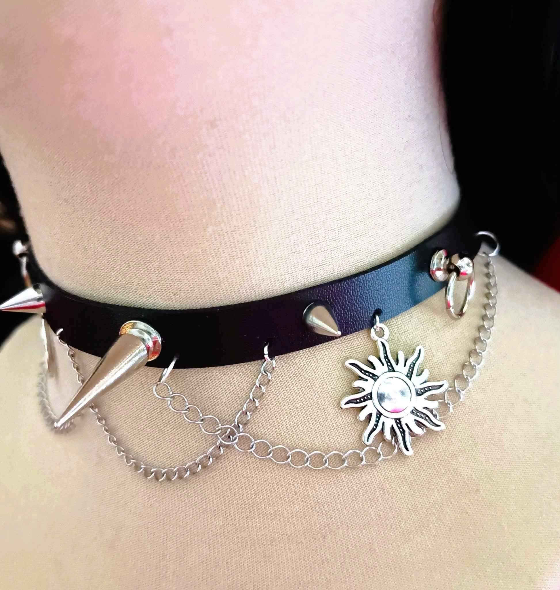 Gotycki choker z zawieszkami mix #0026 1