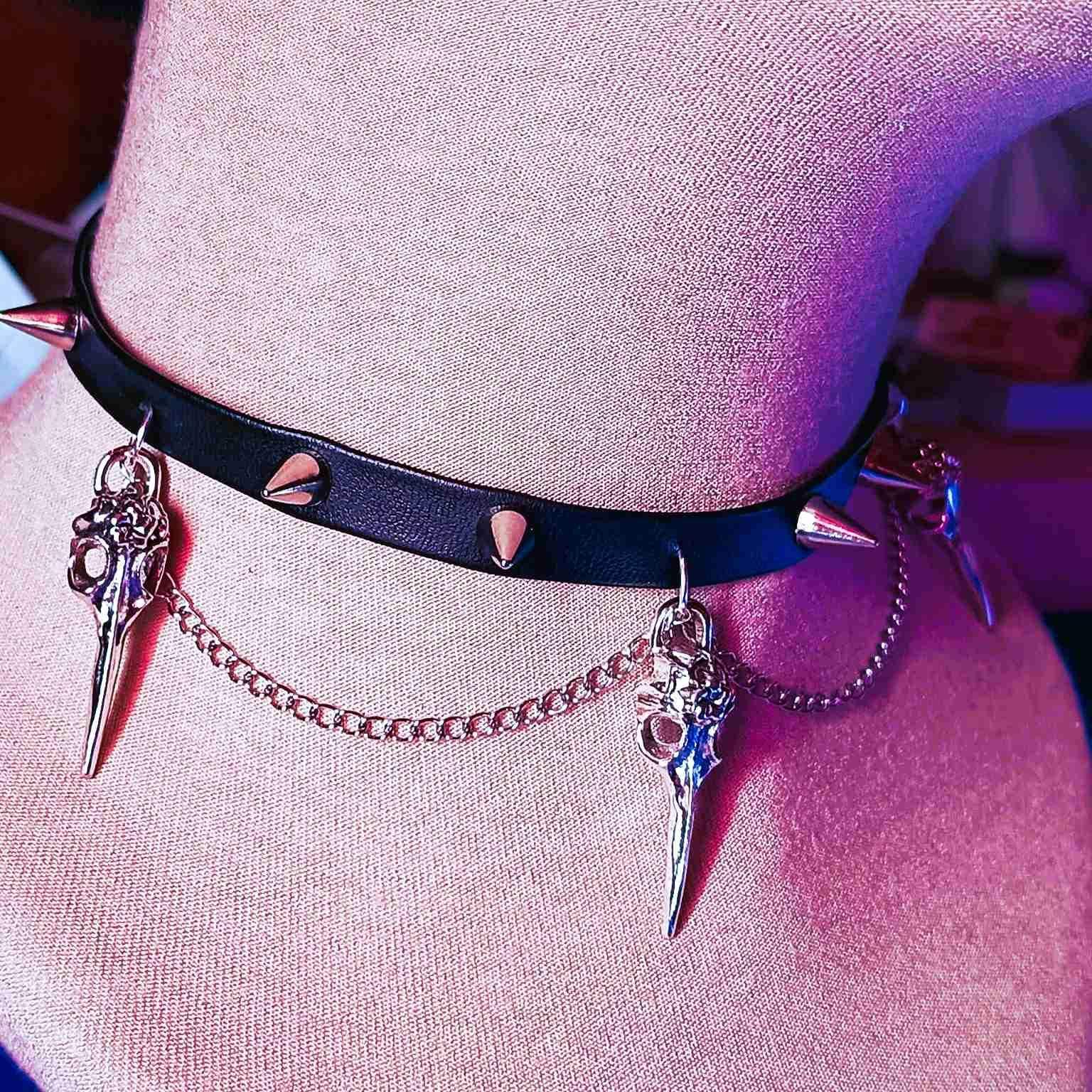 Choker w stylu gotyckim z czaszkami i ćwiekami #0030 2