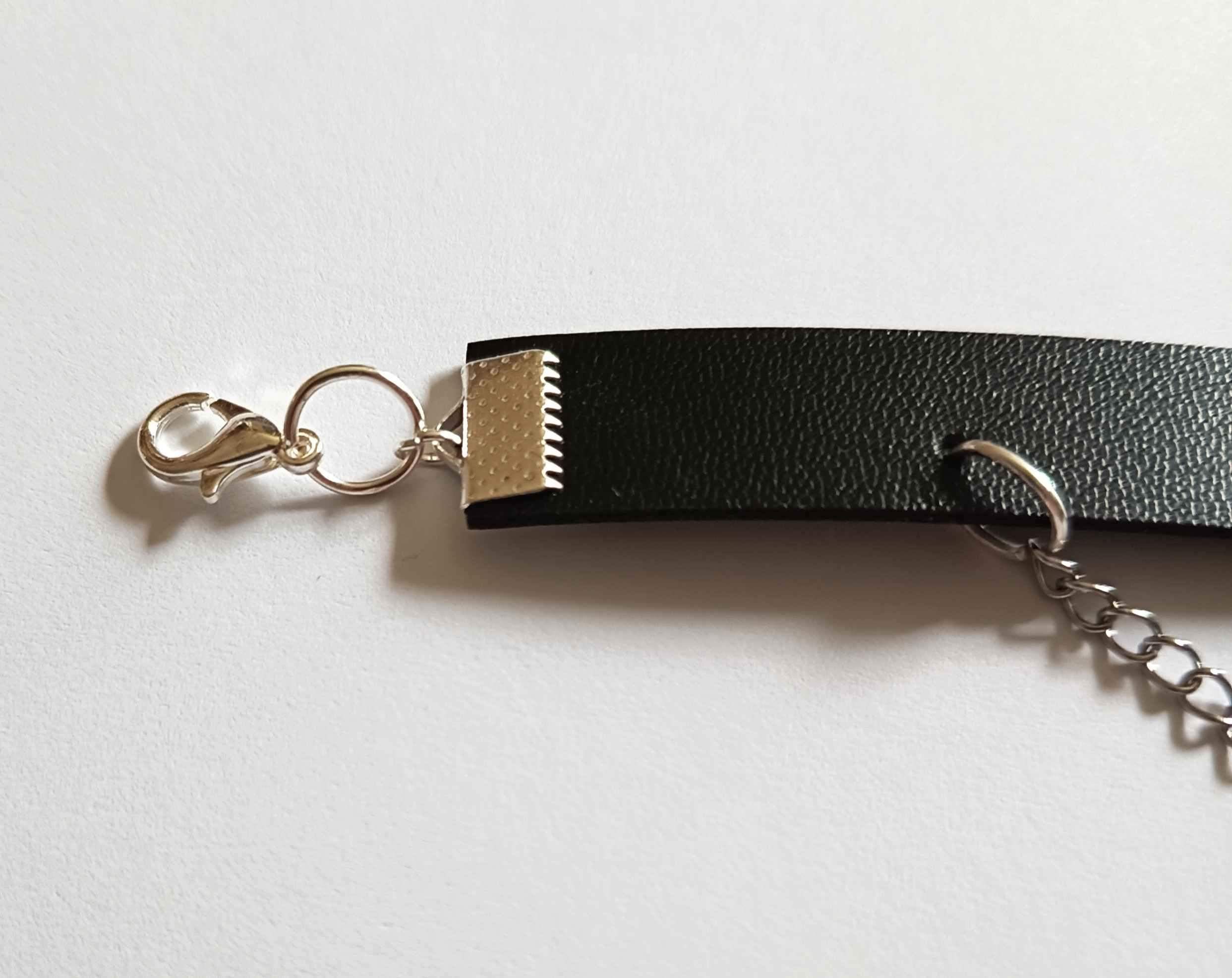 Choker w stylu gotyckim z nietoperzami. 5