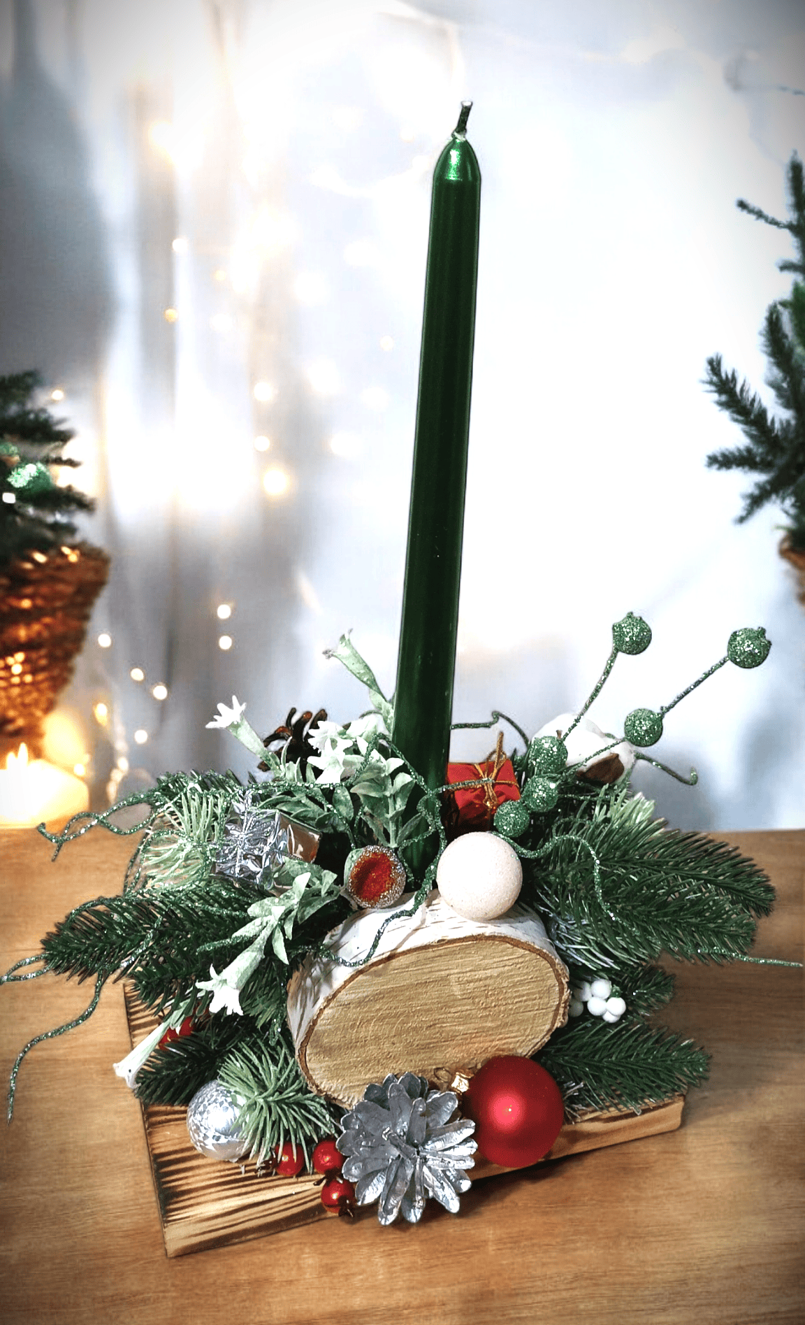 Stroik ze świecą na plastrze brzozy. 4