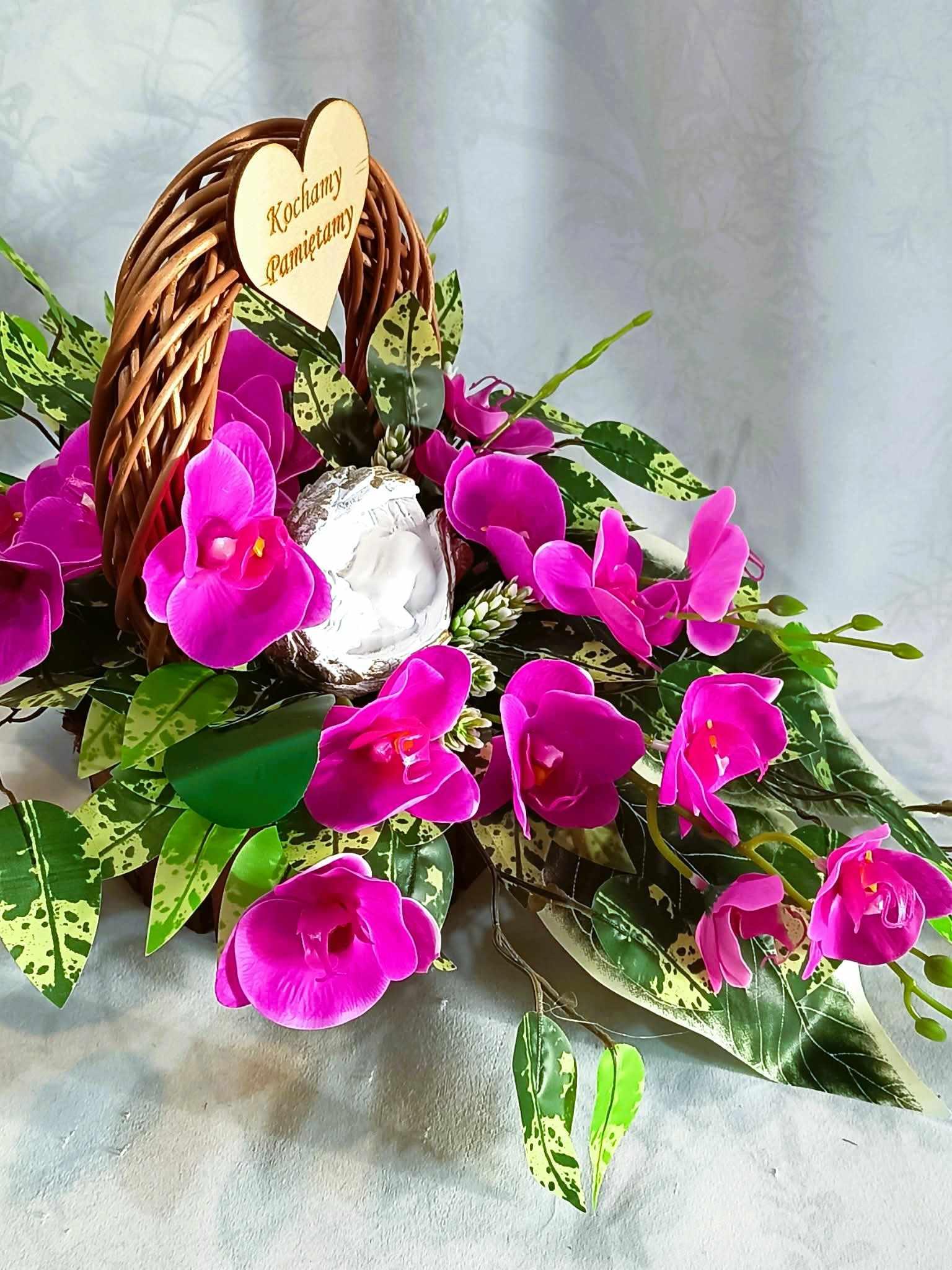 Kompozycja kwiatowa z aniołkiem (3) / Floral arrangement with a little angel (3) #KNG031 5