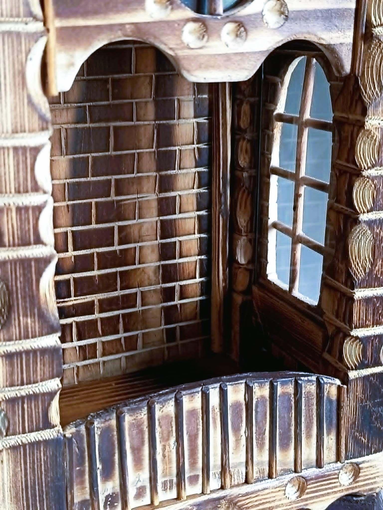 Drewniana, rustykalna kapliczka z oknami #3 / Wooden, rustic shrine with windows #3 3