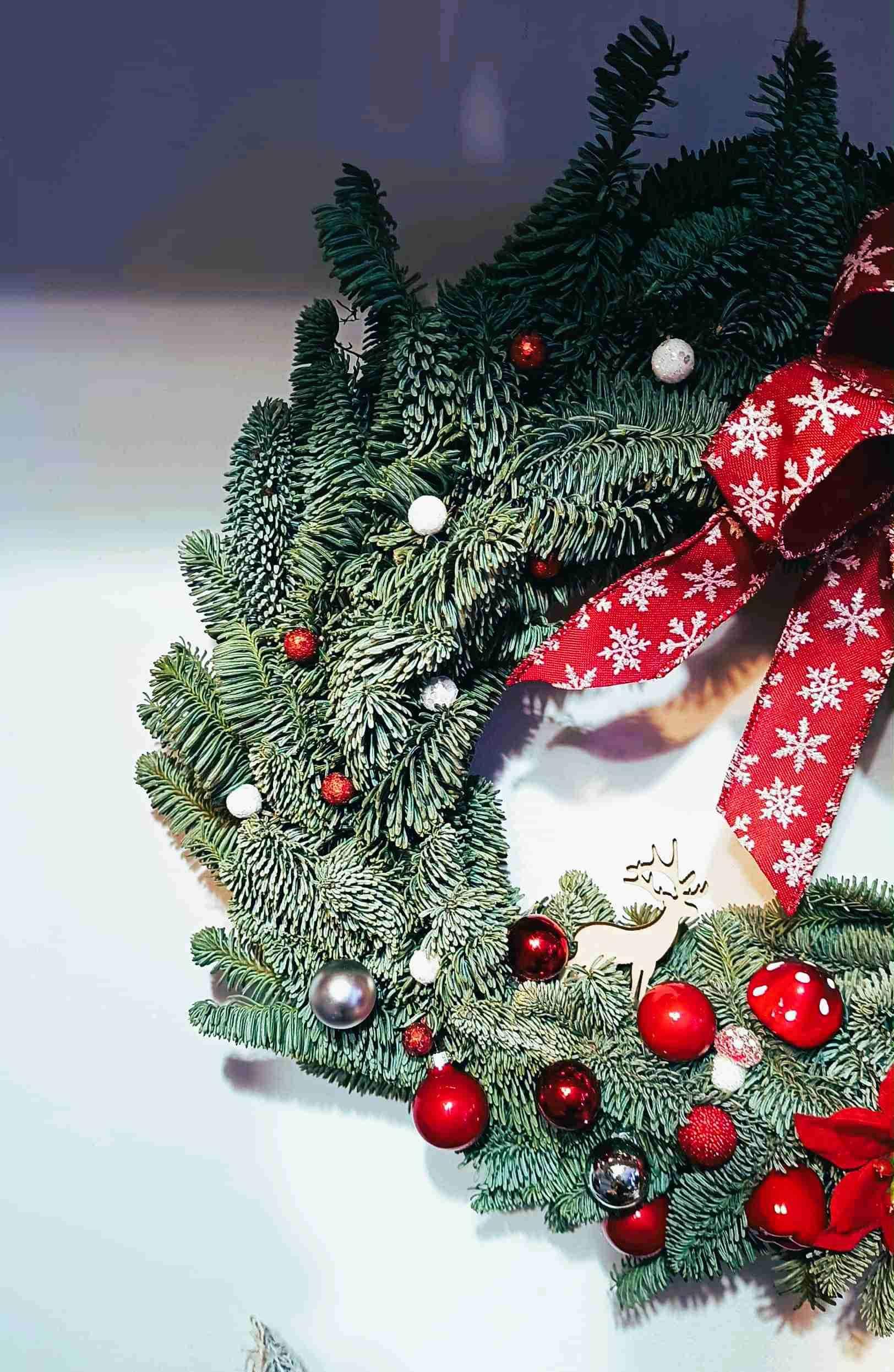 Wianek Świąteczny z żywej jodły nobilis 3