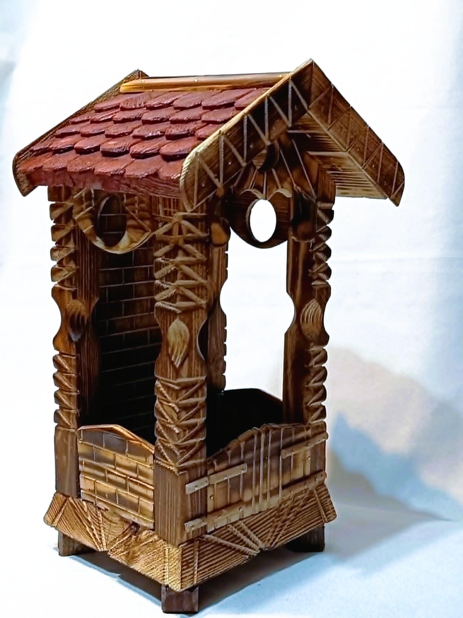 Drewniana, rustykalna kapliczka #2 / Wooden, rustic shrine #2 6
