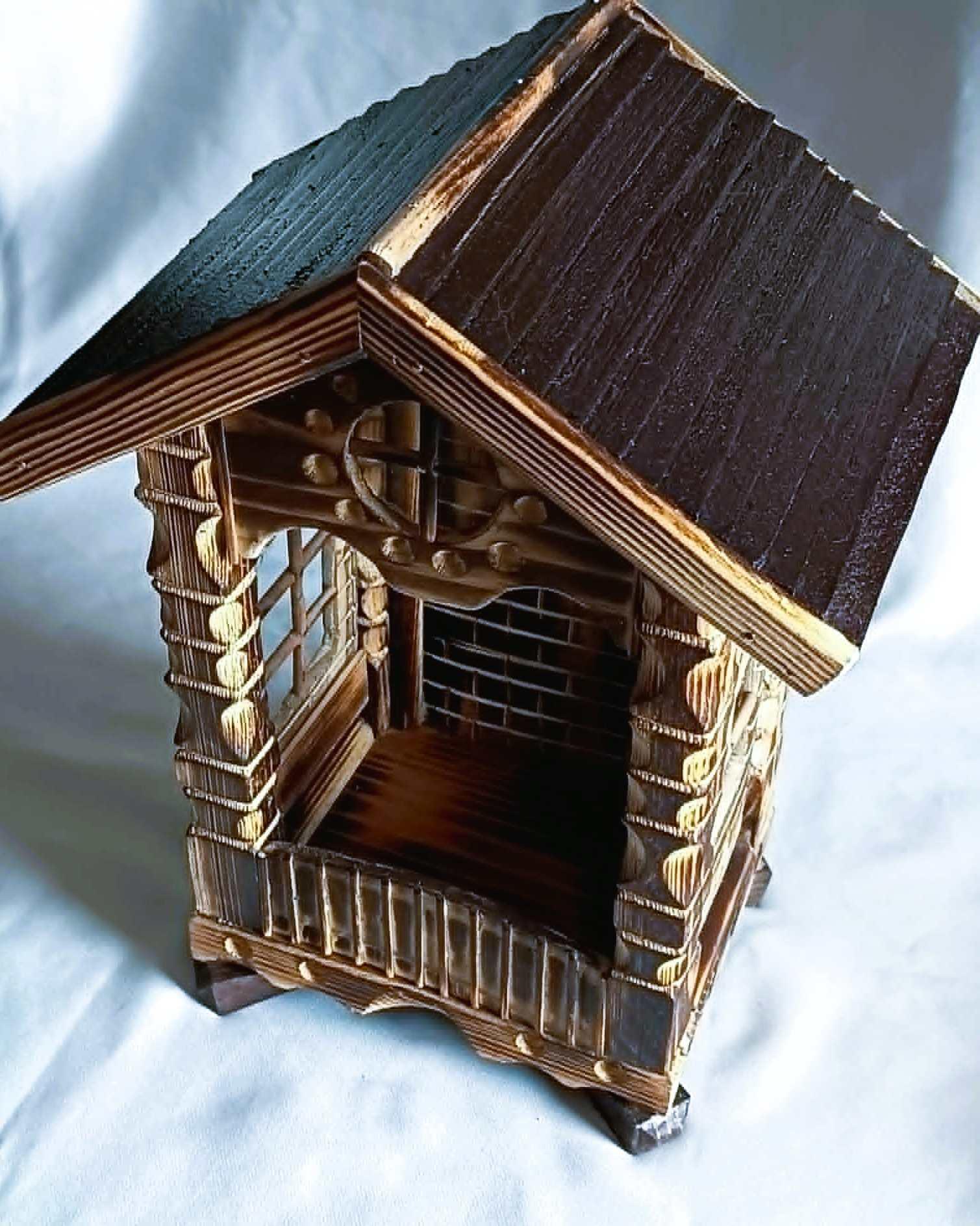 Drewniana, rustykalna kapliczka z oknami #3 / Wooden, rustic shrine with windows #3 5