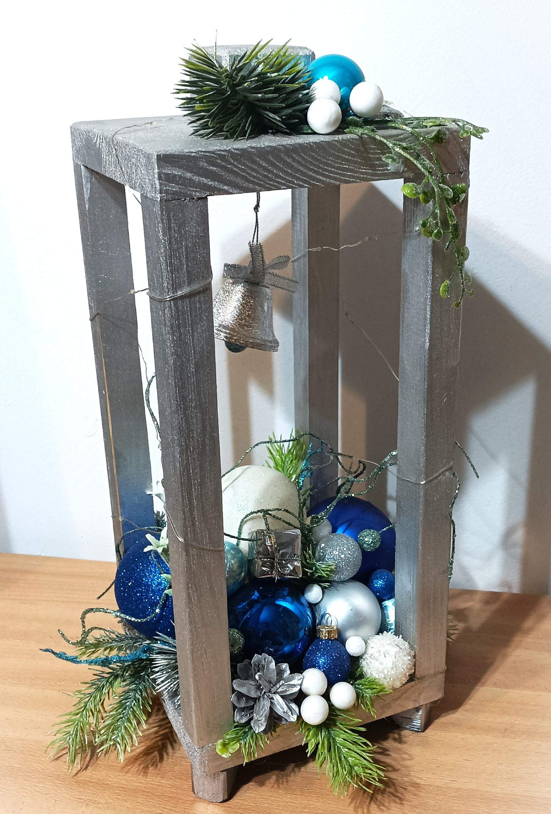 Świąteczna latarnia 0