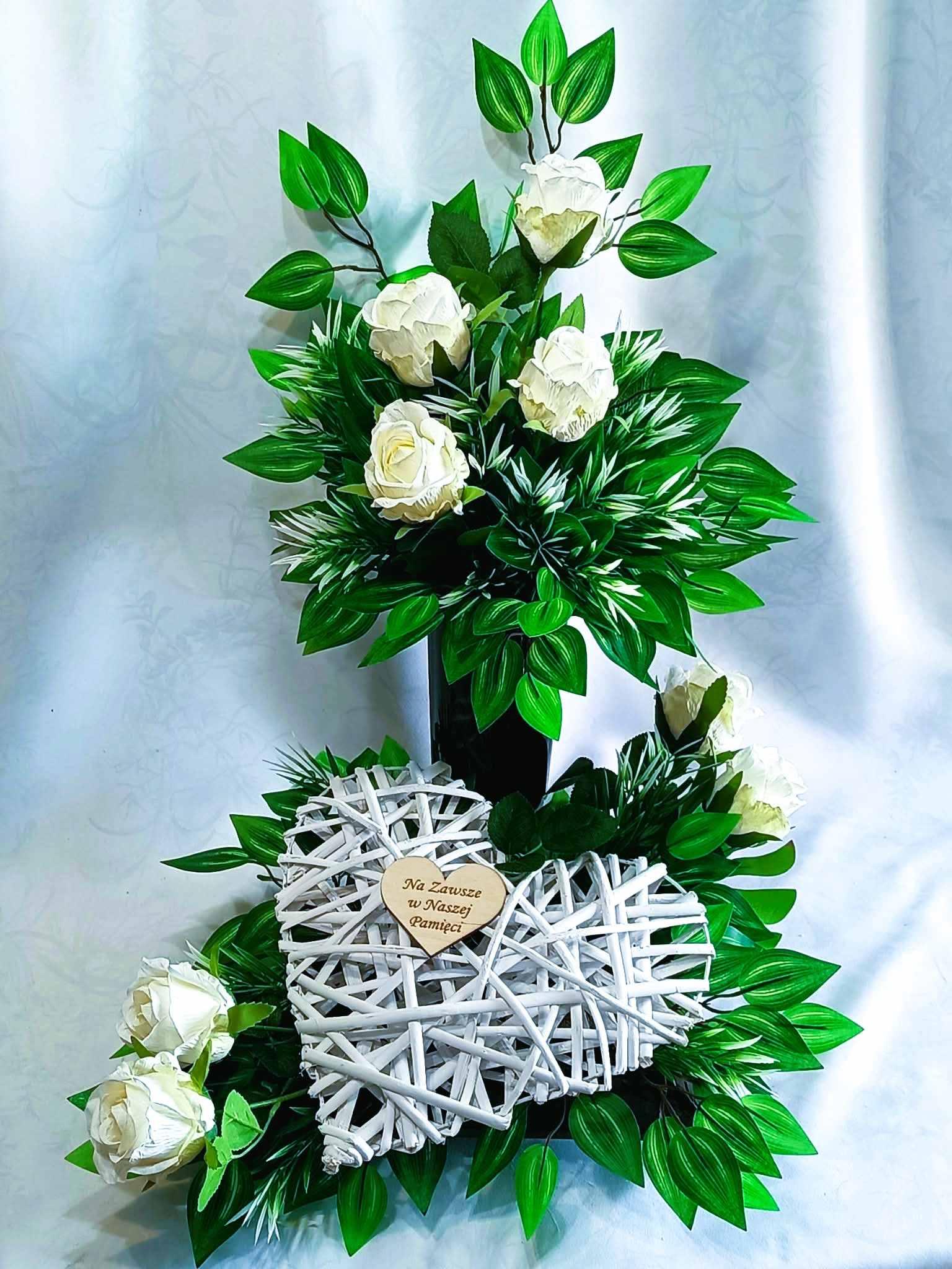 Komplet nagrobny Róże z Sercem / Complete Gravestone Arrangement: Roses with a Heart #KNG039 0