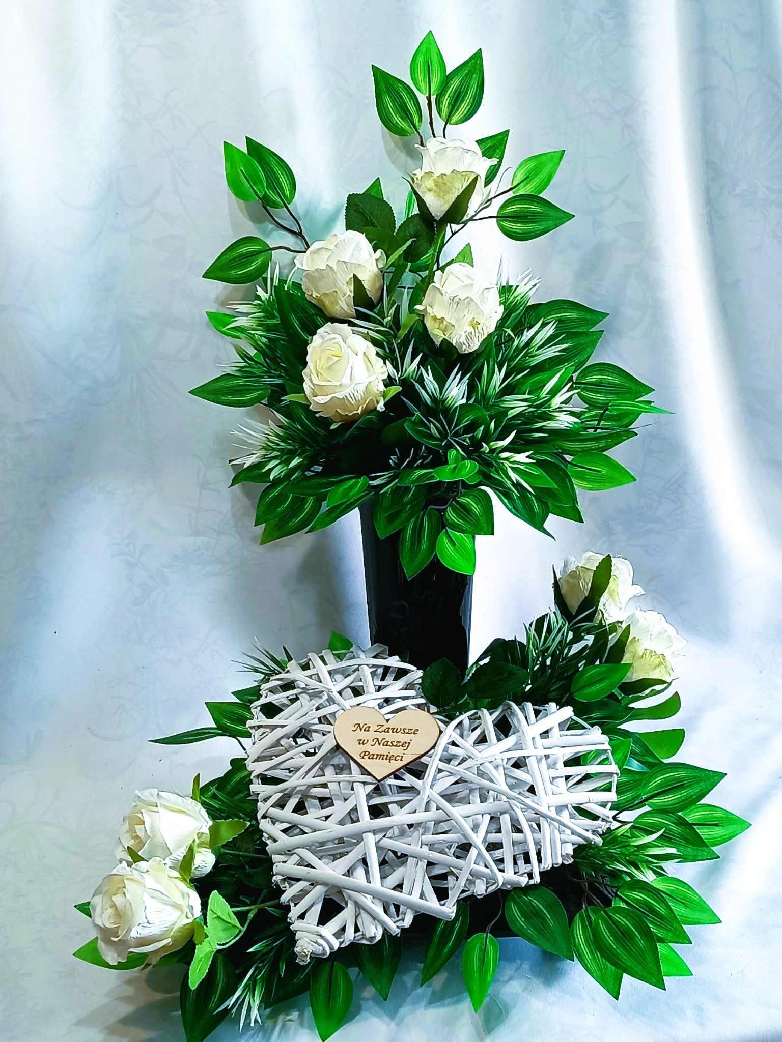 Komplet nagrobny Róże z Sercem / Complete Gravestone Arrangement: Roses with a Heart #KNG039 3