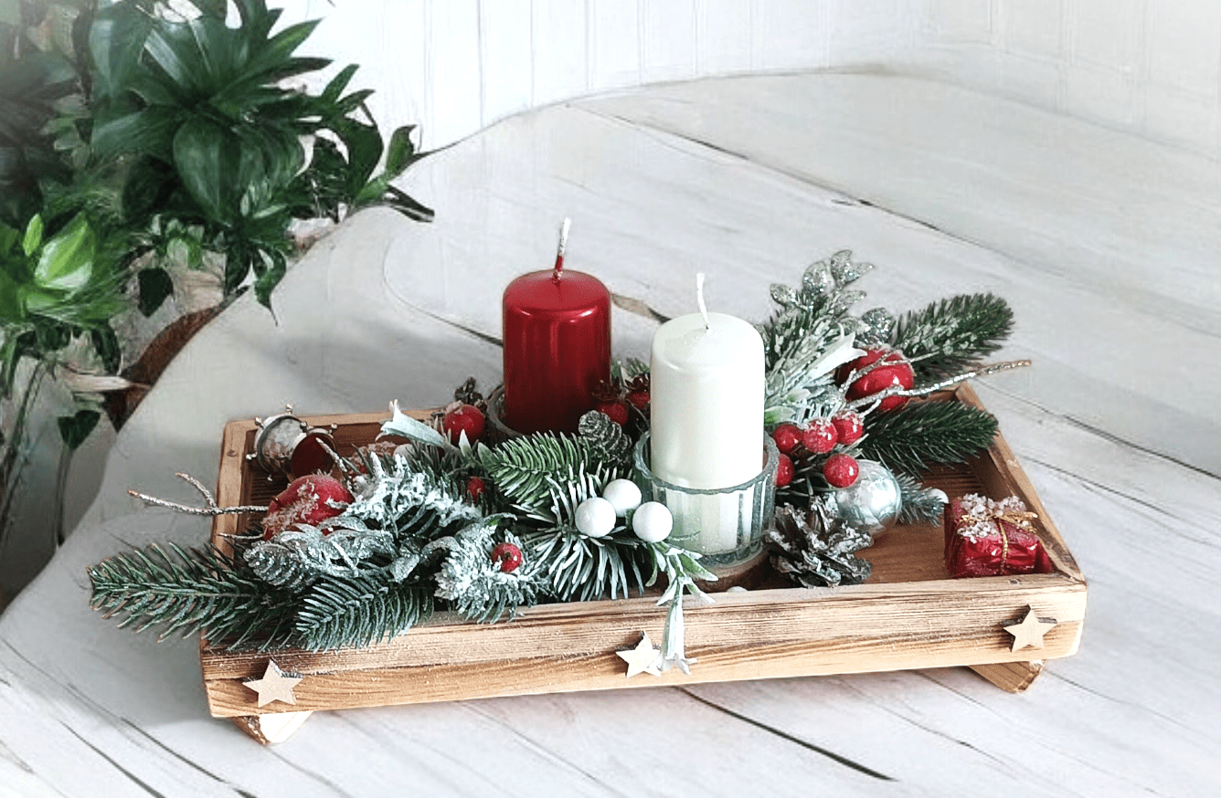 Stroik ze świecami na podstawie z drewna. 5