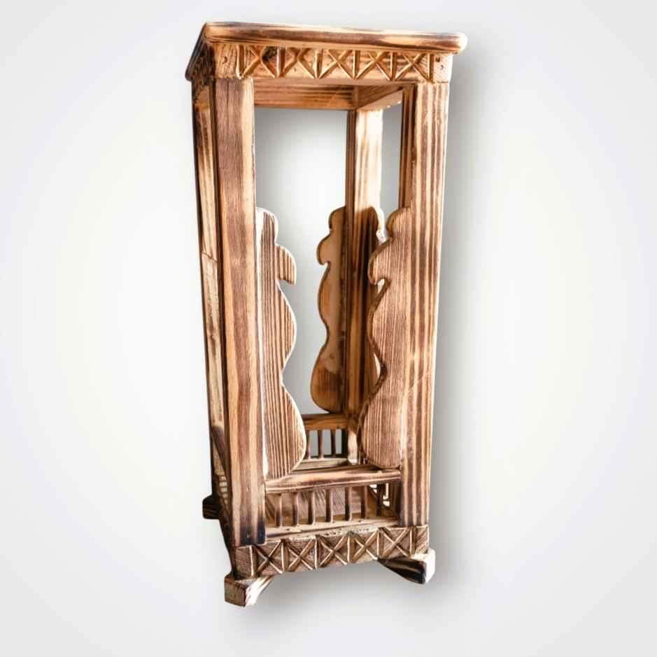 Otwarta, drewniana latarnia z płotkiem "2" 2