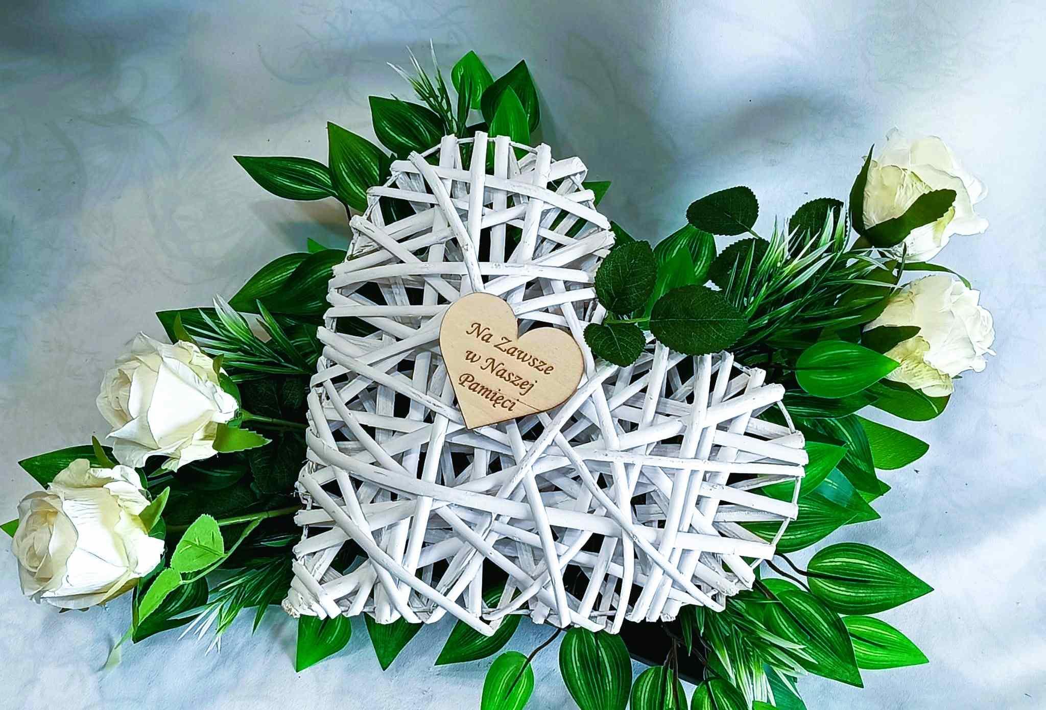 Komplet nagrobny Róże z Sercem / Complete Gravestone Arrangement: Roses with a Heart #KNG039 4